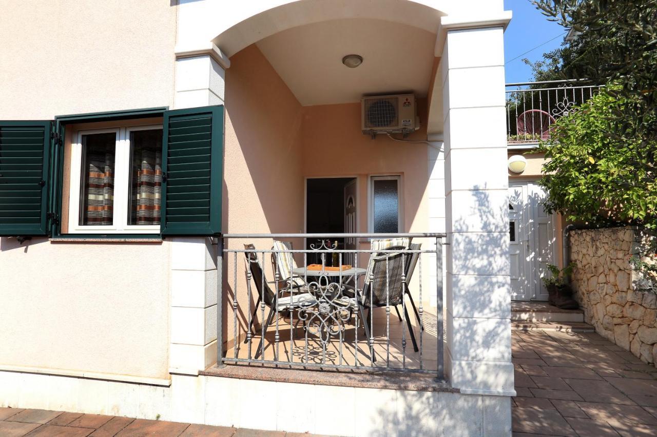Vila Kuzmanic Trogir Exterior photo